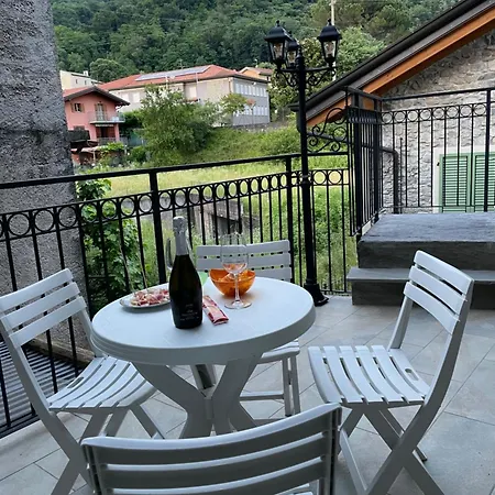 Appartamento Mama's Abbadia Lariana